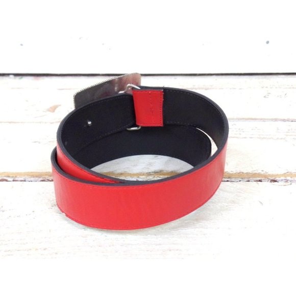 90s vintage wide red faux leather silver metal buckle statement belt - Picture 4 of 5